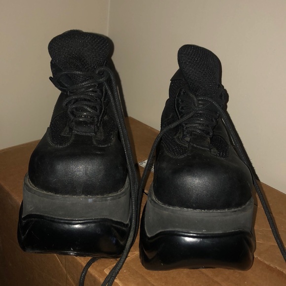 Demonia platforms shoes - Picture 2 of 6